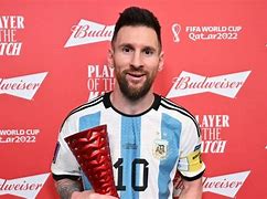 河南球员在比赛中表现出色，荣膺最佳球员