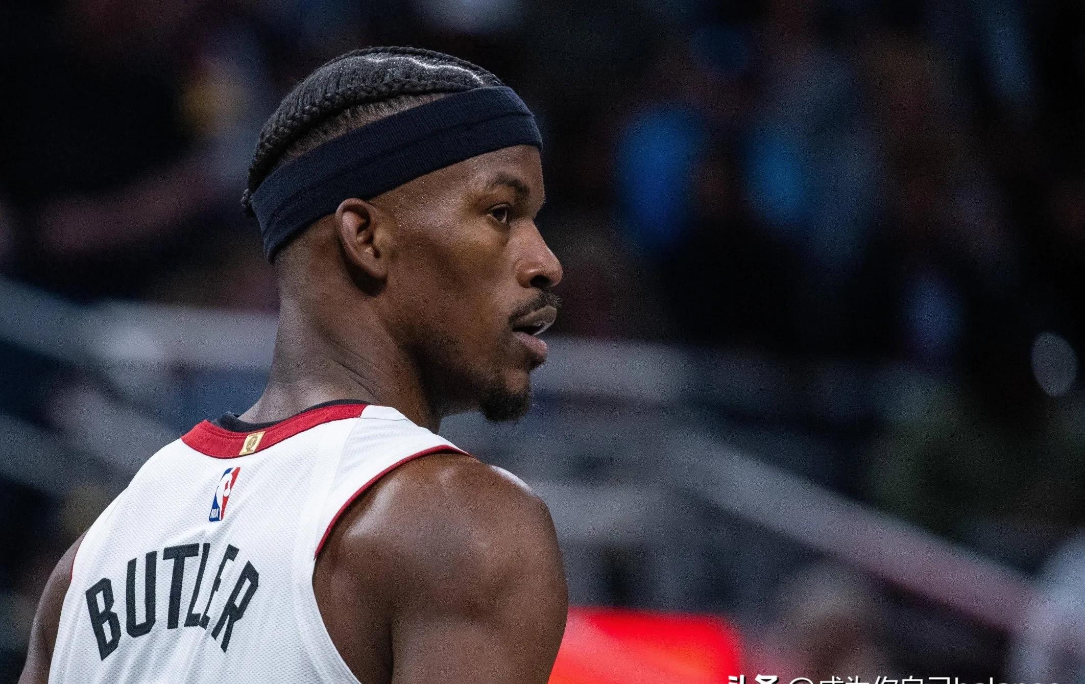 西亚卡姆爆冷击败雄鹿，战术调整引爆全场！(爆冷阿根廷12遭沙特逆转)